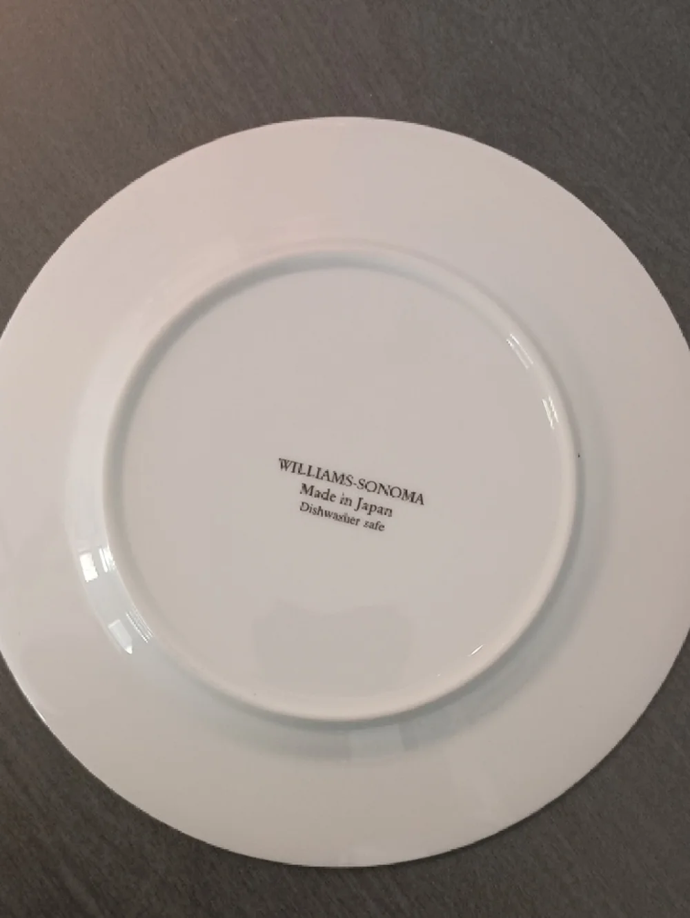 Williams-Sonoma Set Of 6 Pastel and Gold Plates